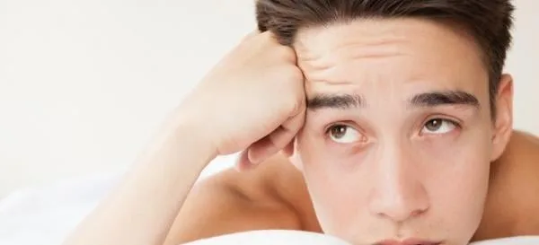 Eifersucht in der Beziehung - Wenn das Kontrollieren wichtiger wird als die Liebe - Coverbild