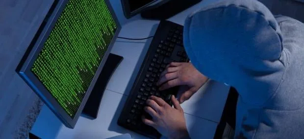 Identitätsdiebstahl im Netz - Was tun, wenn jemand dich online vorgibt zu sein - Coverbild