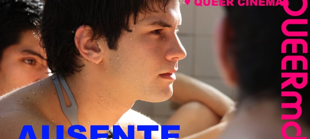 Filmstill: Martín (Javier De Pietro) im Schwimmbad - verstohlene Blicke und viel mehr.