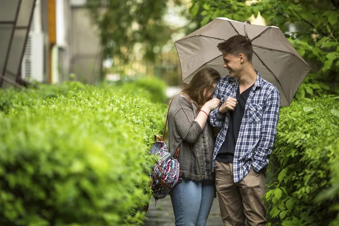 Wie spreche ich über Bisexualität offen? - Coverbild